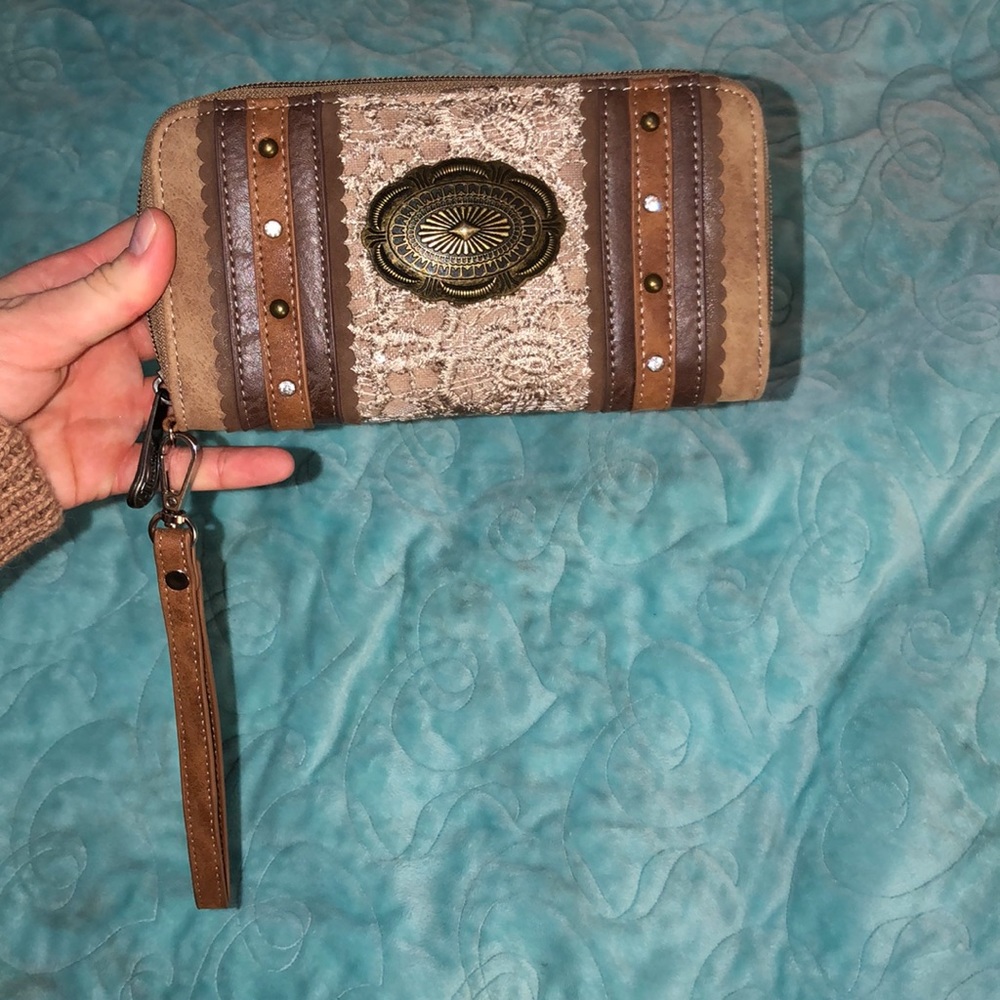 NEW JUSTIN BOOTS WALLET